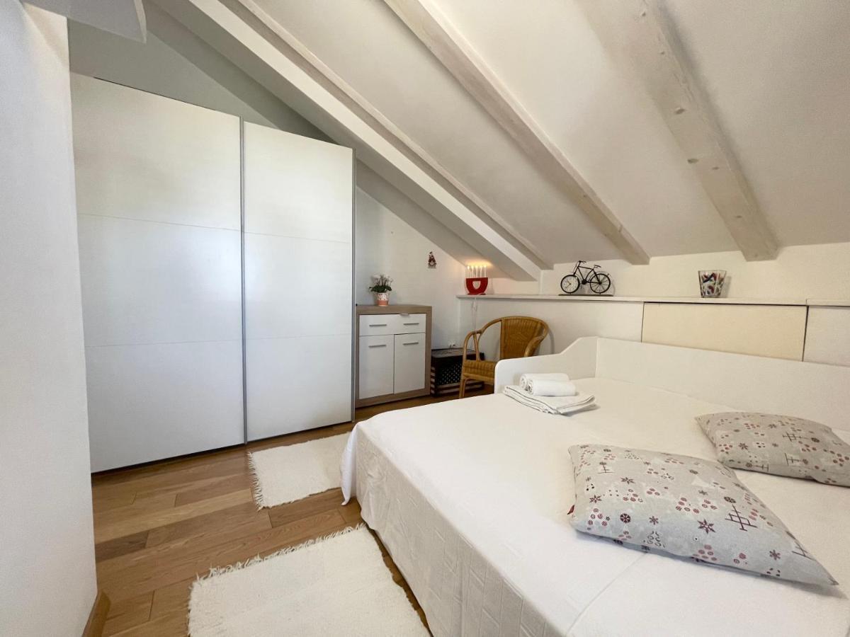 Holiday Residence Zvono Mlini Exterior foto